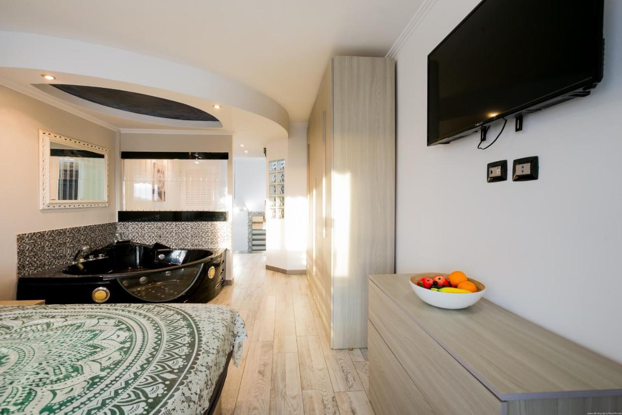 Appartement 204 Atalaya 2 Bedrooms, Sea View, Private Parking *