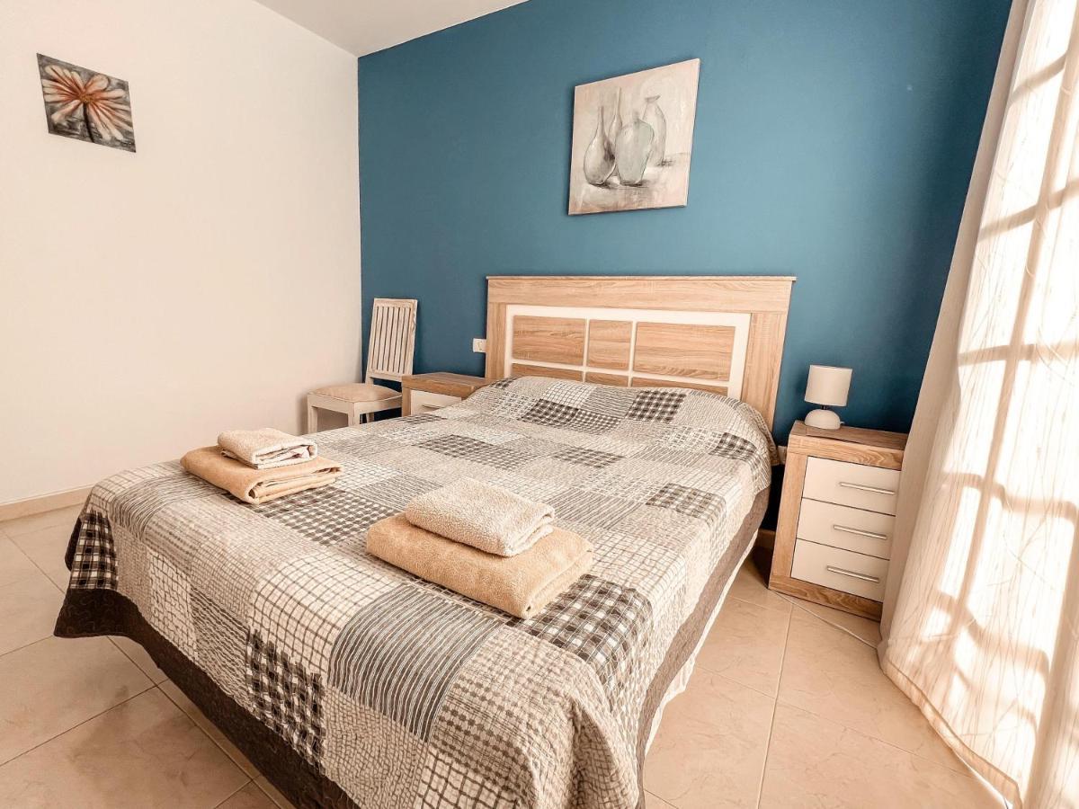 Townhouse With Ac In Callao Salvaje, Sonia, Cs148 Holiday home *
