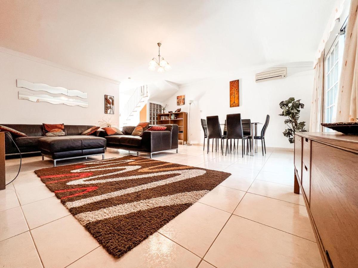Townhouse With Ac In Callao Salvaje, Sonia, Cs148