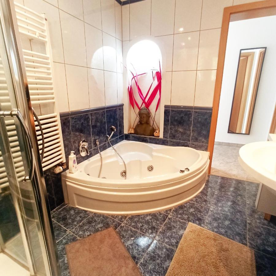 Finca Aurora - Lovely 2-bed Finca With Pool