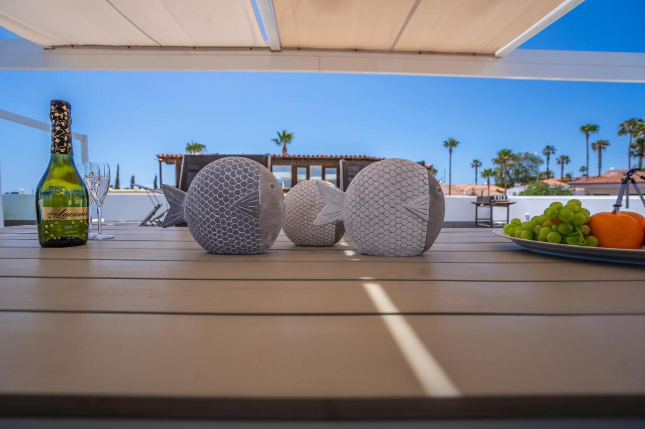 Villa La Laja With 5 Bedrooms And Sea View