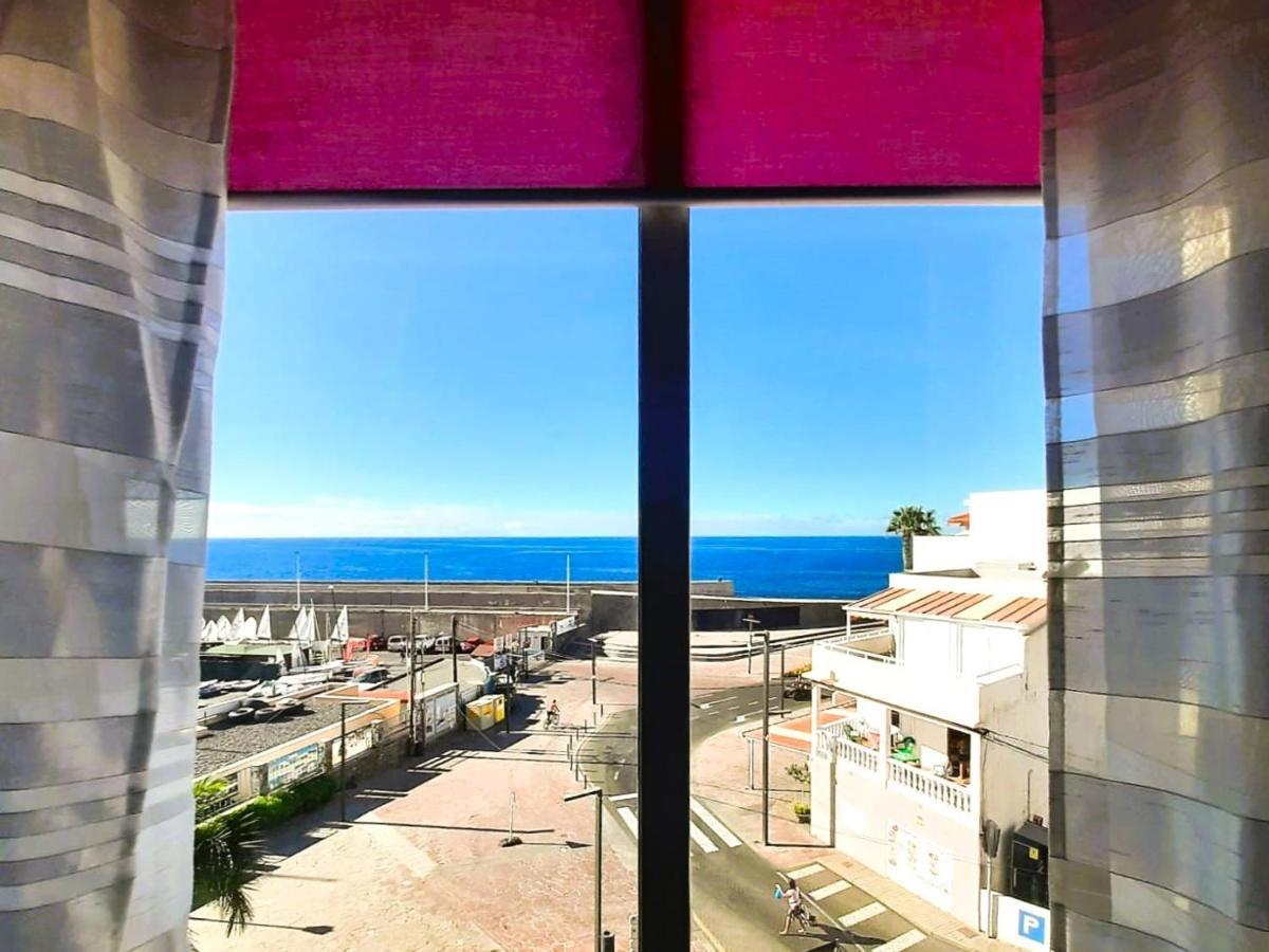 Apartment In The 1st Line From The Playa de San Juan (Tenerife)