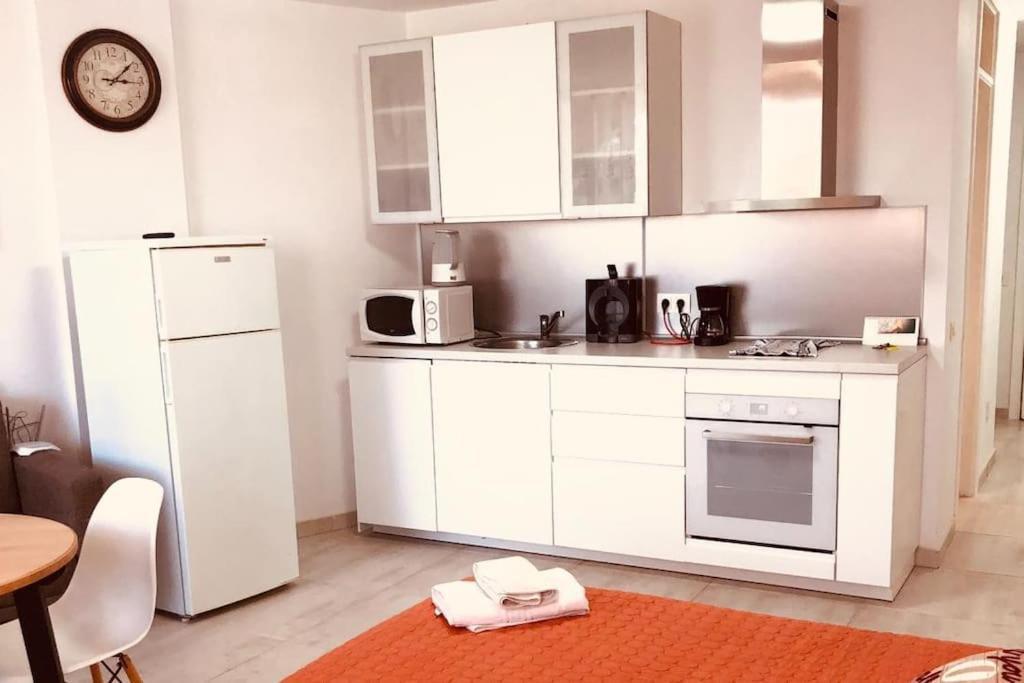 Estudio En Tenerife Sur, Parque Santiago 2 * Arona (Tenerife)