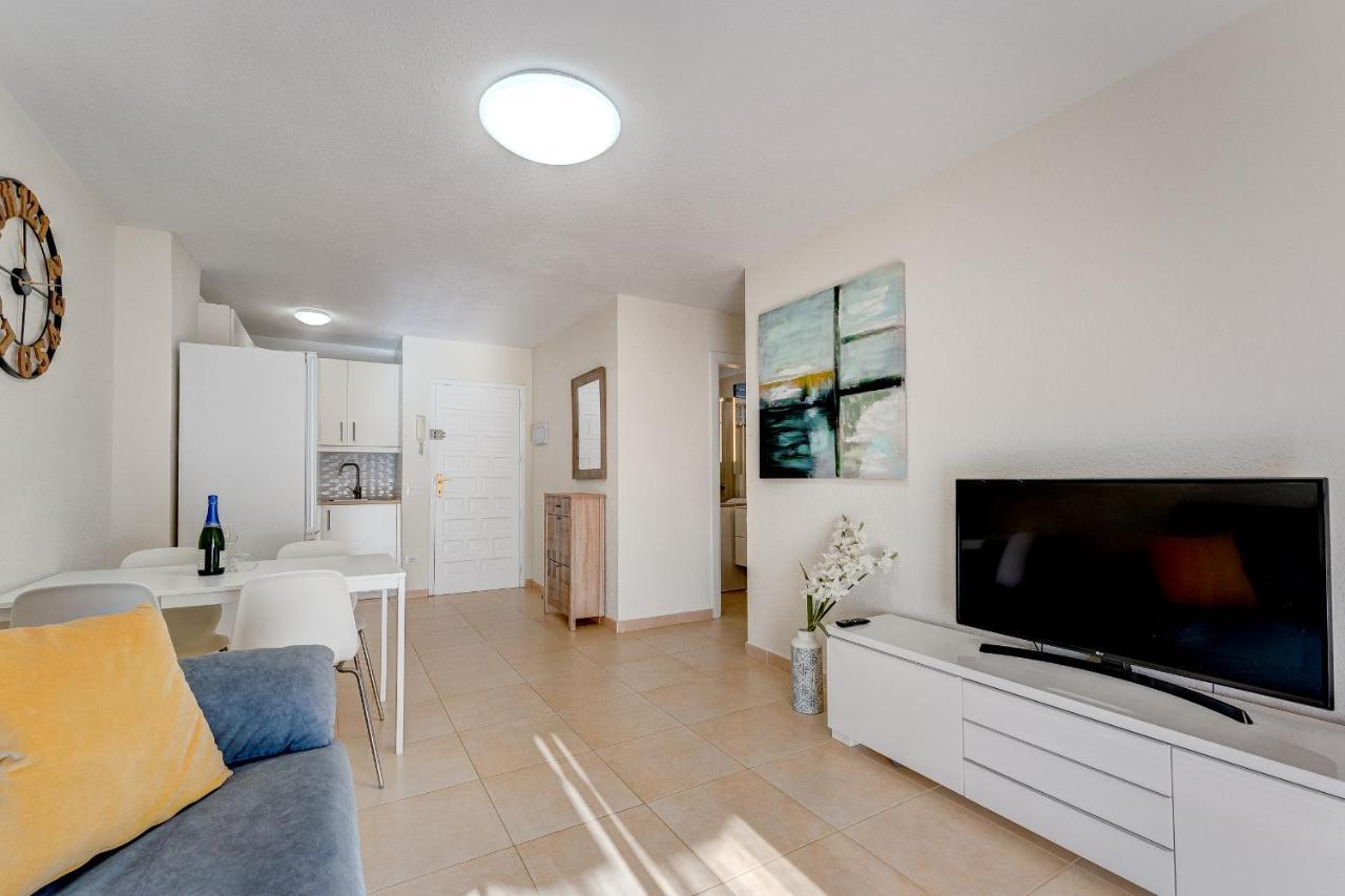 Charming Two Bedroom In Cristianos Arona (Tenerife)