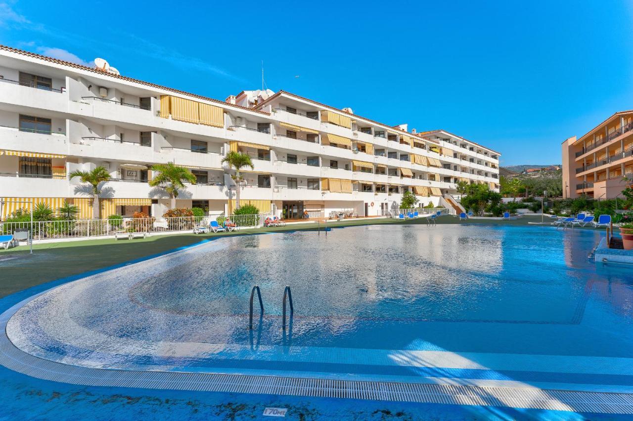 Charming Two Bedroom In Cristianos Apartment *