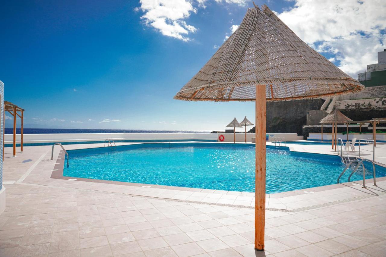 Marina Blue, Caletillas