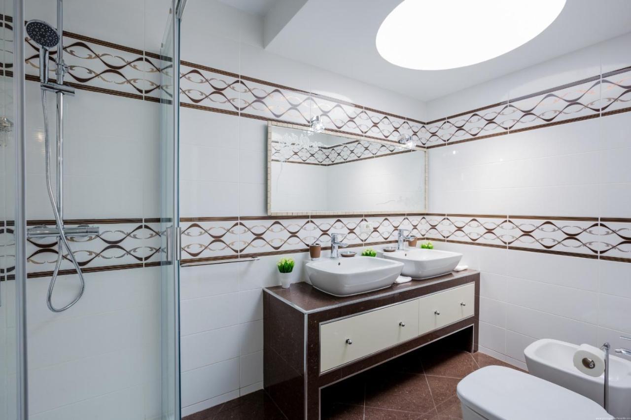 Island Village Prime 312 Appartement