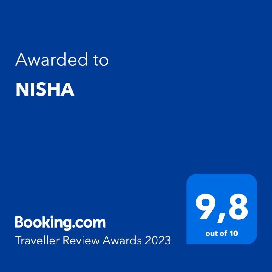Nisha Apartment *