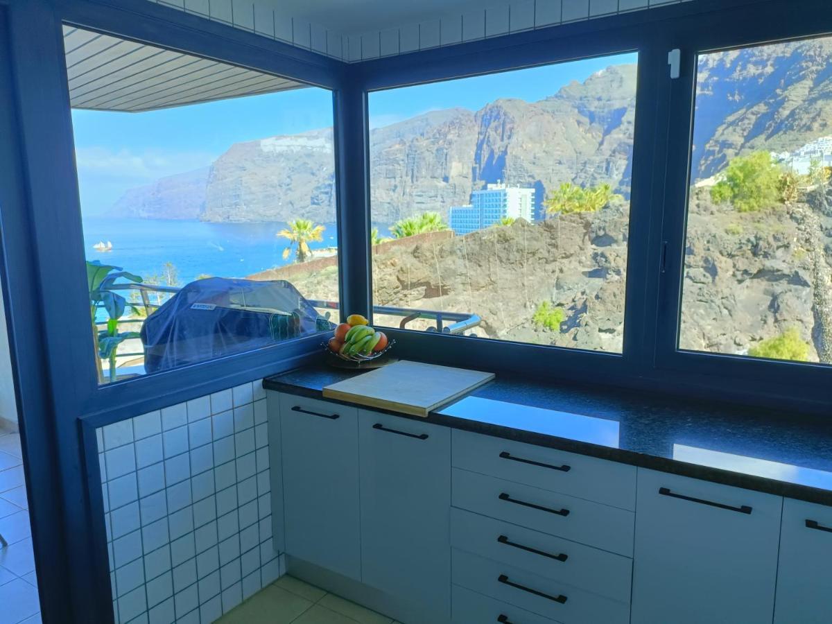 Luxury Gigantes Apartamento Puerto de Santiago (Tenerife)