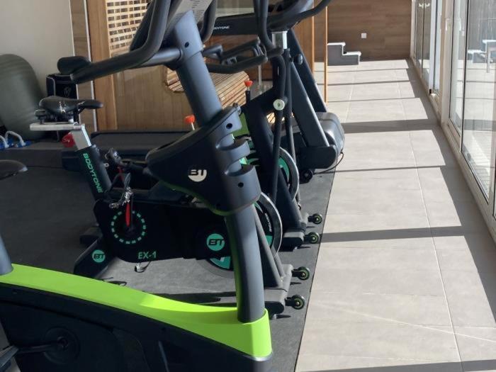 1 9 Tesoro Galeon Y Gym Apartment