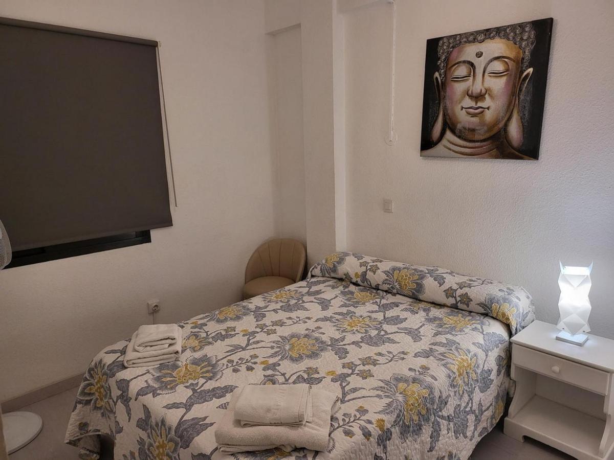 Virginia Apartment *