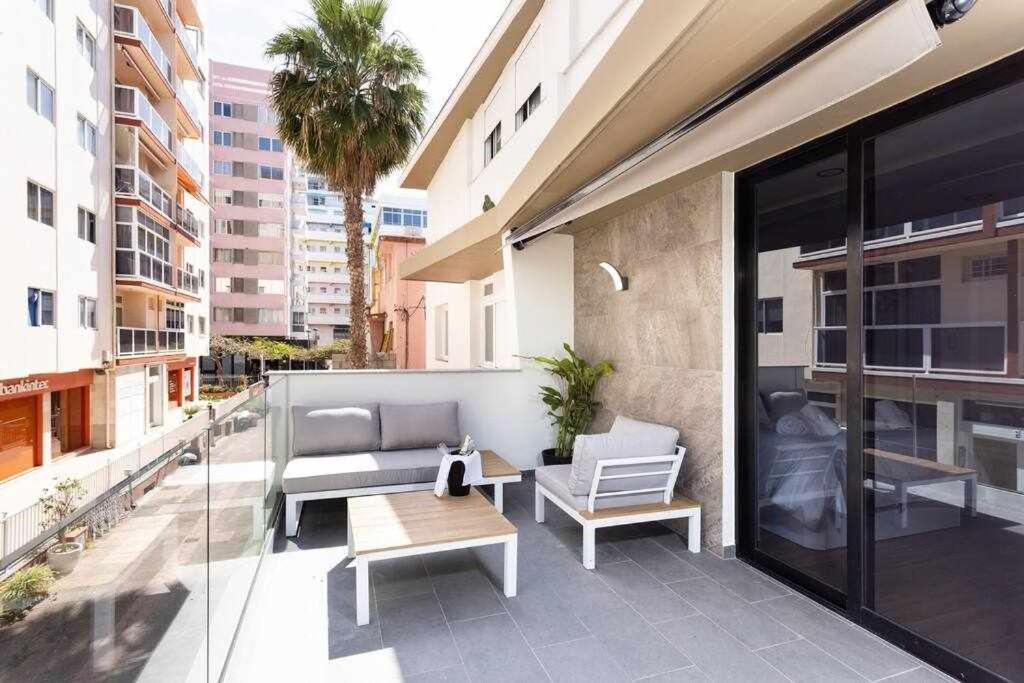 Sunnyland Martianez 4 Appartement *