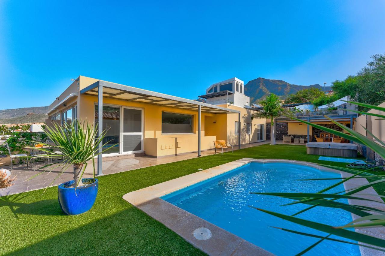 Mandaya By Paramount Holidays Villa *