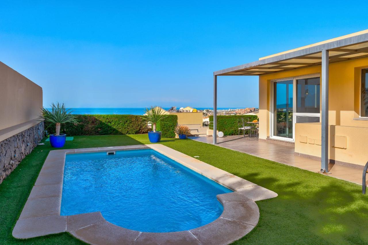 Mandaya By Paramount Holidays * Costa Adeje (Tenerife)