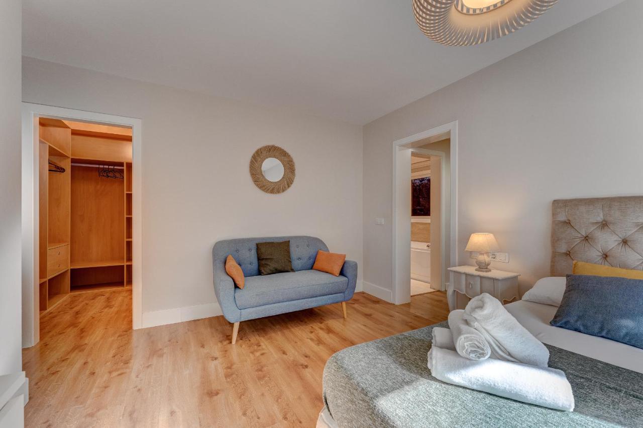 Mandaya By Paramount Holidays * Costa Adeje (Tenerife)