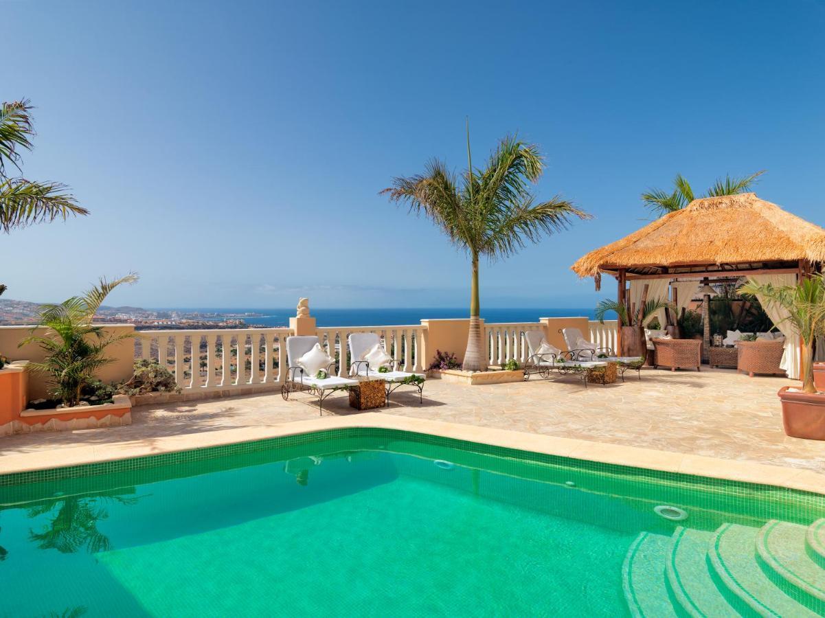 Hotel Royal Garden Villas, Luxury