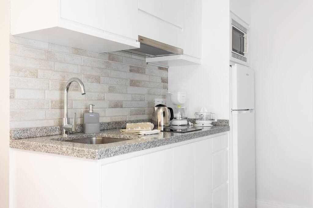 Sunnyland Martianez 4 Appartement *