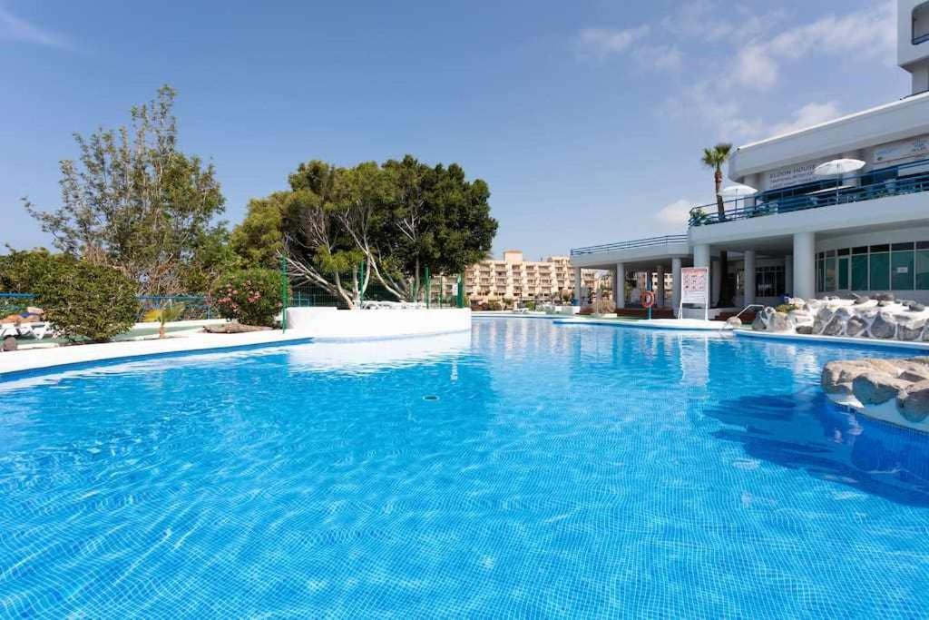 Sunnyland Paraiso Sur