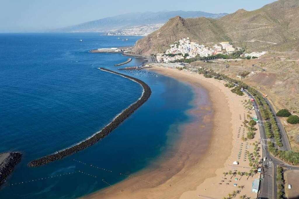 Sunny Island Atico Adelfas