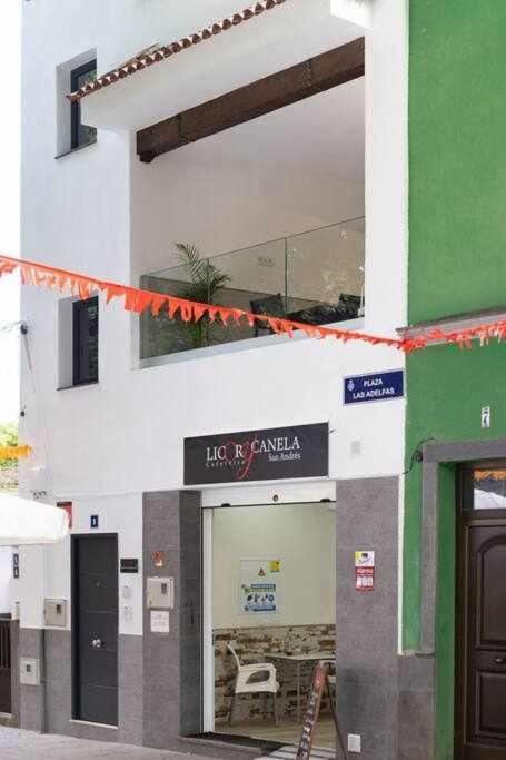 Sunnyland 1º Adelfas Apartamento *