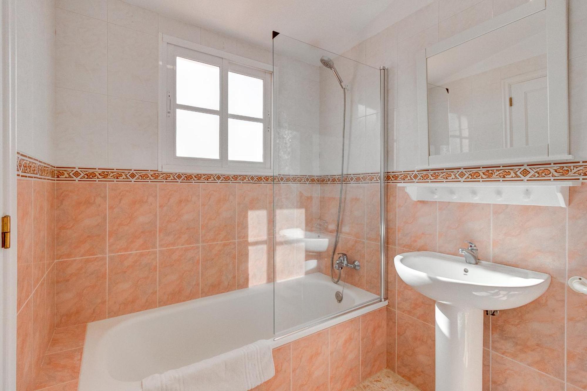 Bonita Casa Nina Con Jacuzzi By Paramount Holidays *