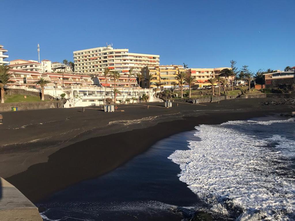 Olivia Sunset Trinidad Sur * Puerto de Santiago (Tenerife)