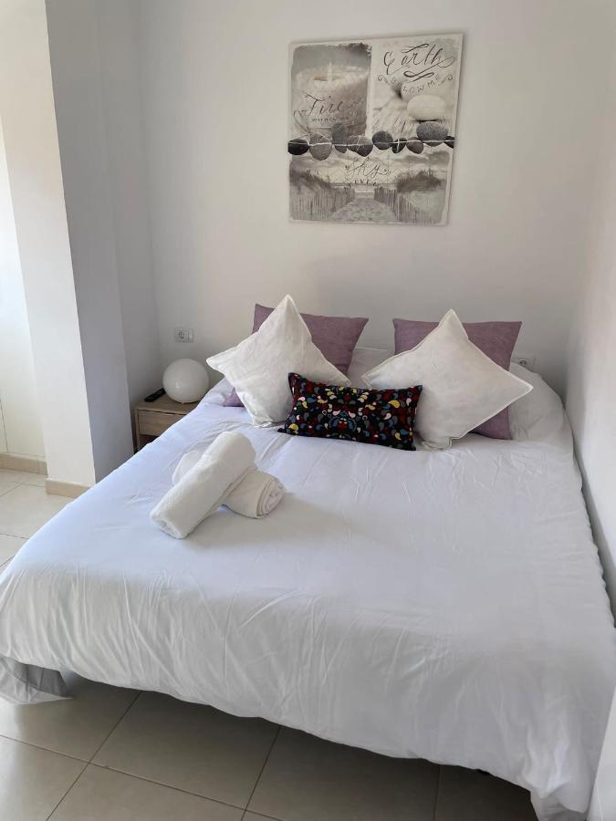 Apartment And Close To The Airport
