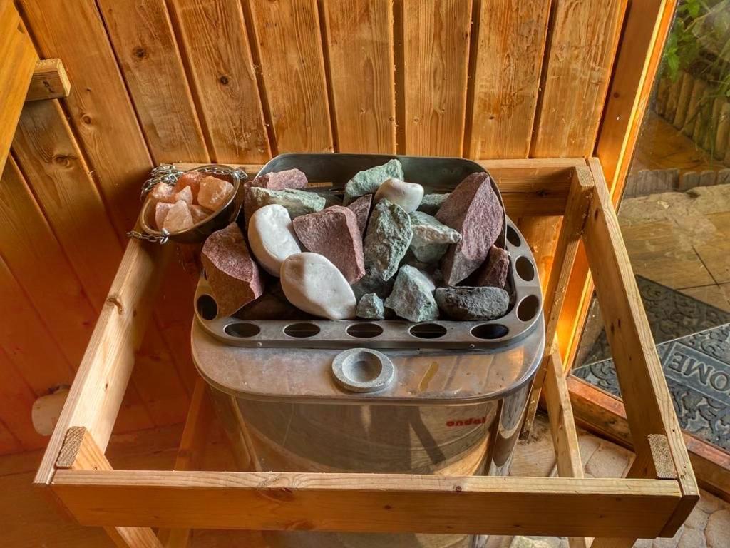 Mordelliya Private Jacuzzi *