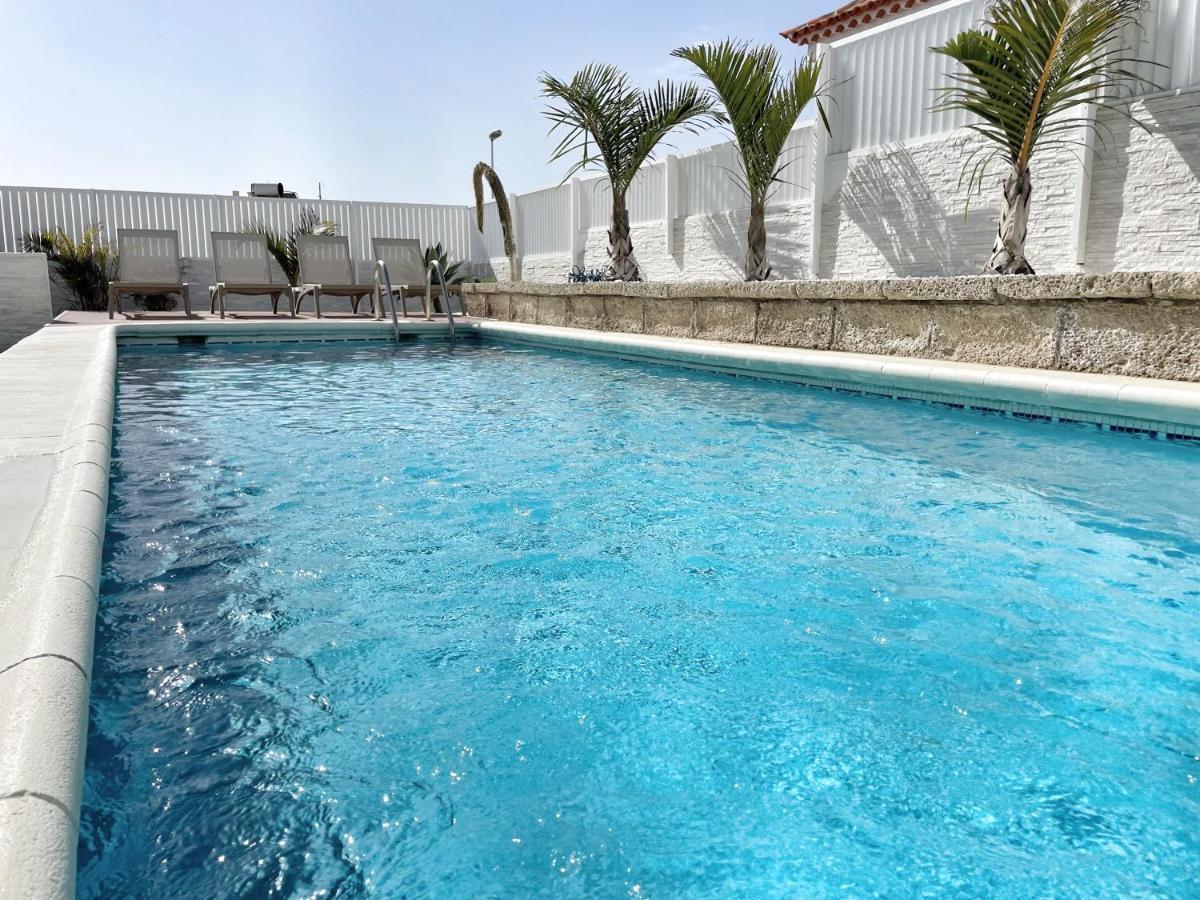 Villa Modern 3bdr With Heated Pool