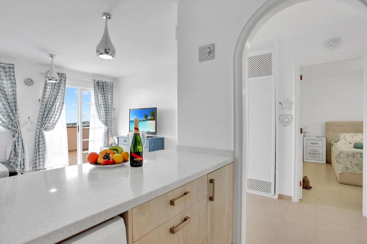 Floor, Sea View, Huge Terrace, Heated Pool, Garage Apartamento Los Cristianos (Tenerife)