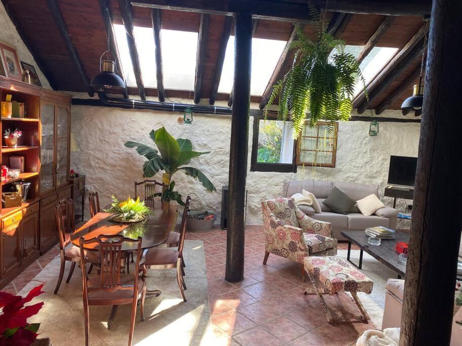 Casa Mara Con Terraza, Barbacoa Y Vistas Al Teide Hébergement de vacances