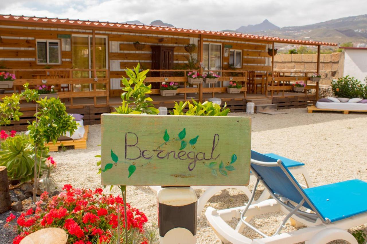 Hébergement de vacances Bernegal Moneyba Hot Tub Climatizado Piscina Y Jardin Buzanada