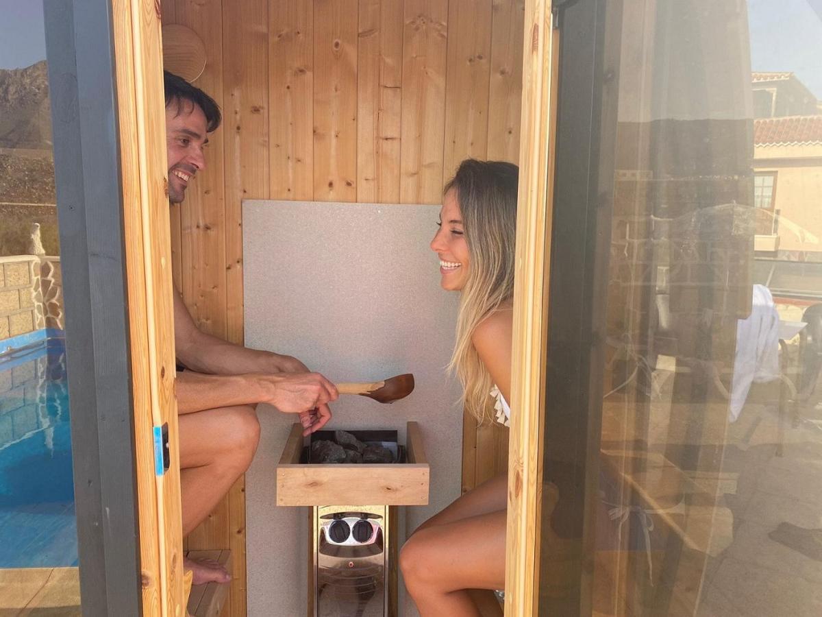 Nashira Hot Tub Piscina Y Jardin Holiday home
