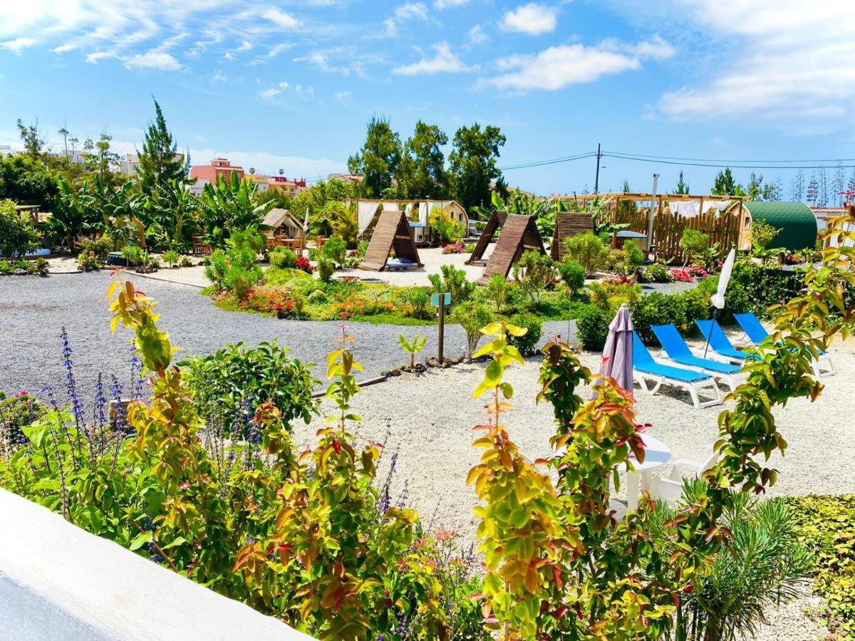 Laurisilva Sauna Y Piscina Hébergement de vacances Buzanada