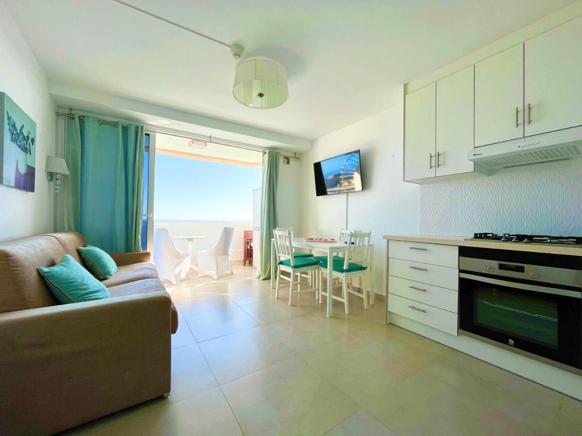 Apartment Playa Honda Sea View