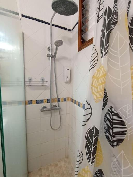 Diamantes Home, Cristianos, Heated Pool & Aircon * Arona (Tenerife)
