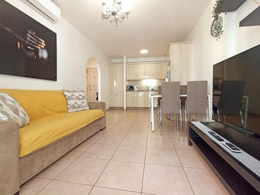 Diamantes Home, Cristianos, Heated Pool & Aircon Arona (Tenerife)