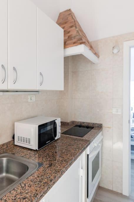 Appartement Coastal Vista: Retreat In Nature *