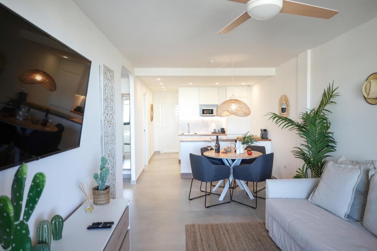Chill In Paradise Apartment