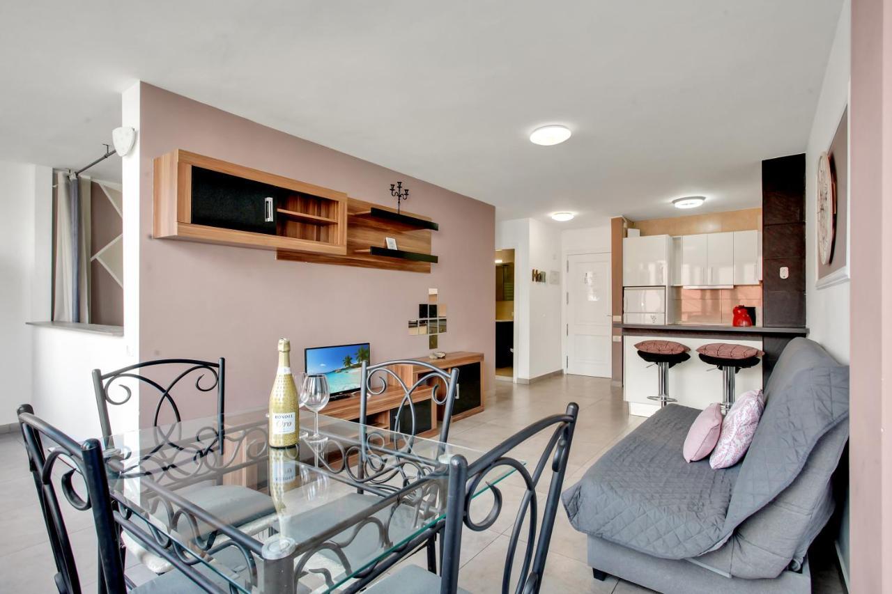 Chasna Apartment *