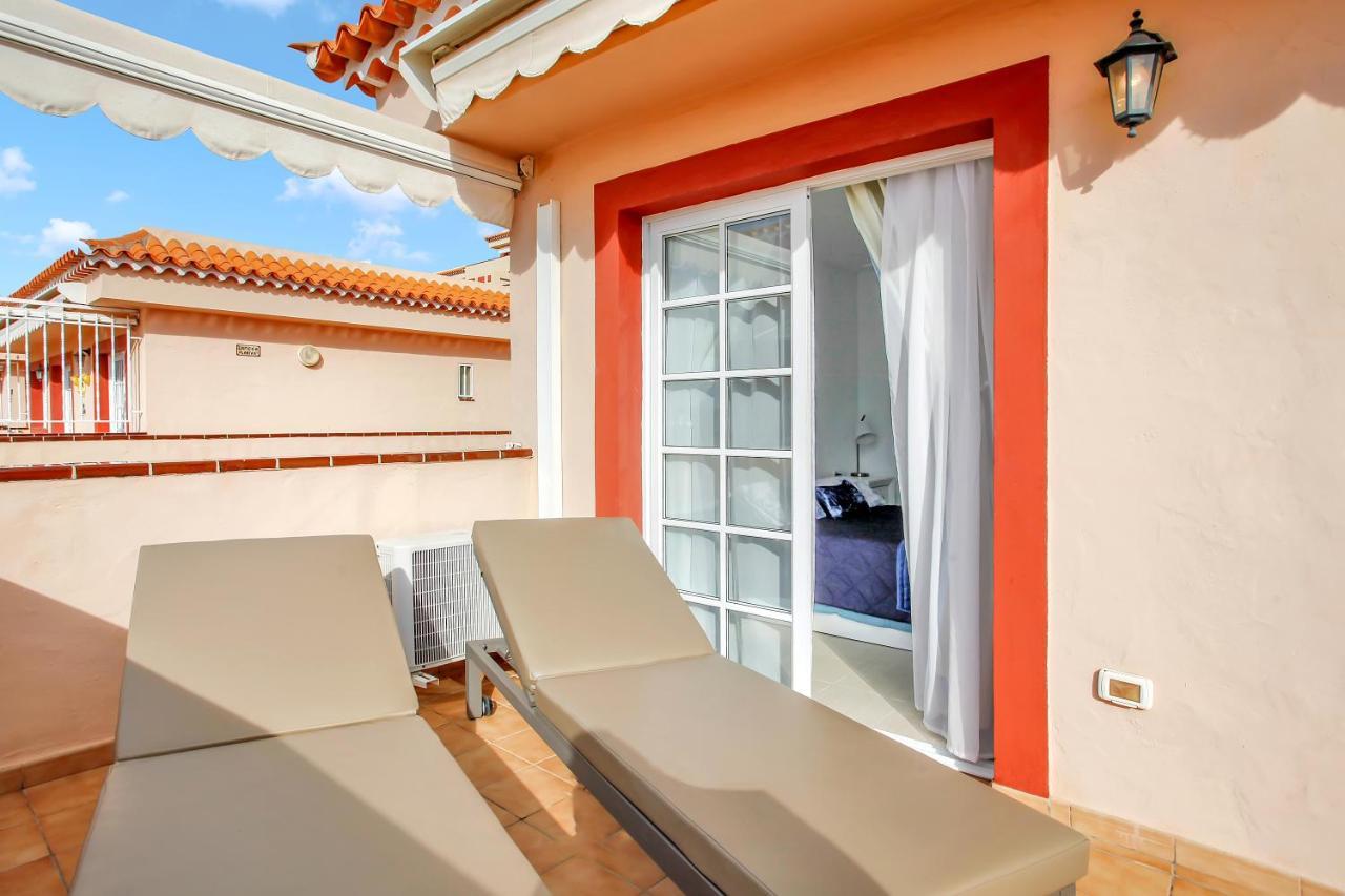 Floor, Sea View, Huge Terrace, Heated Pool, Garage Apartamento