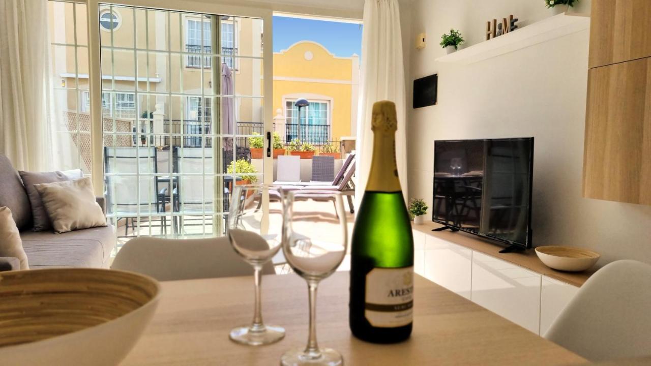 Lovely With Big Sunny Terrace Apartment Palm-mar