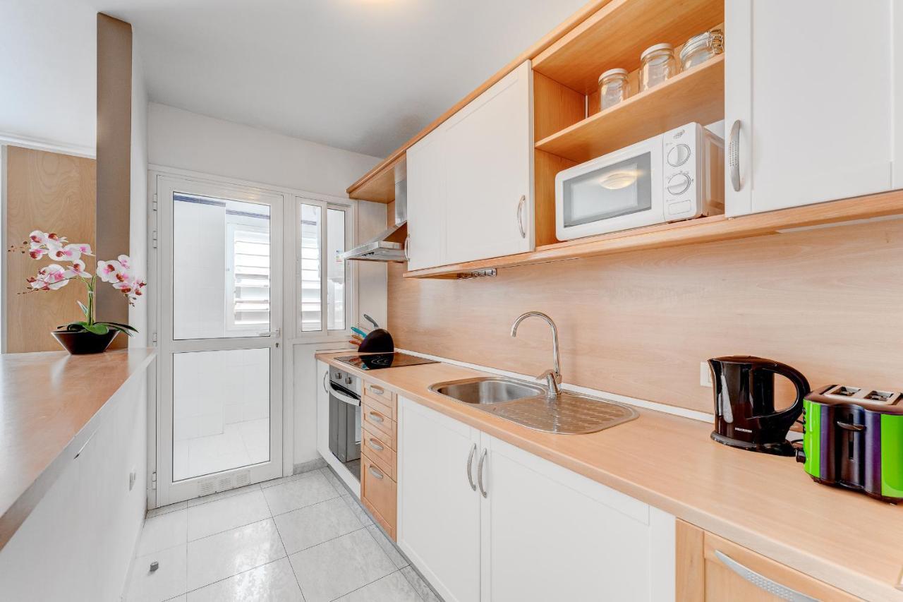 Apartment 100m To A Spacious Apartm