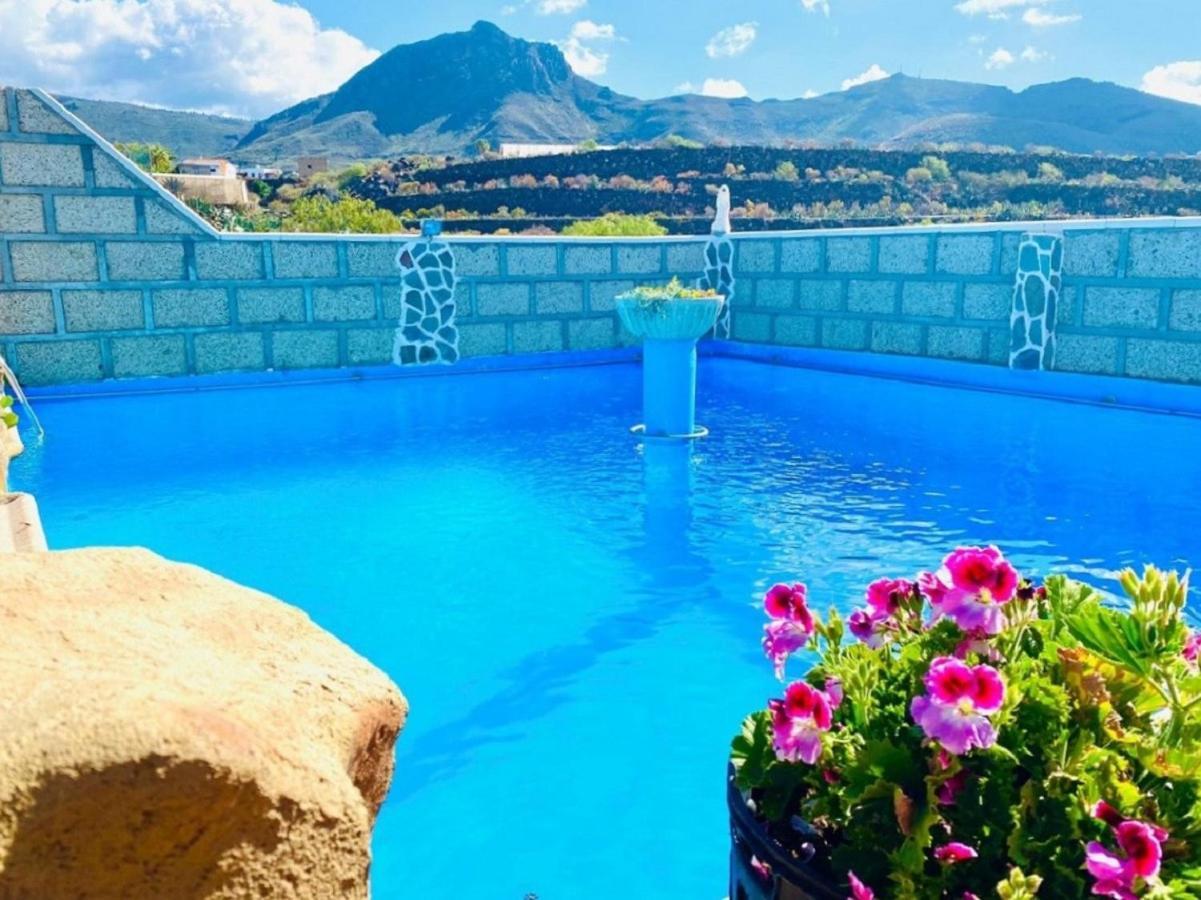 Hébergement de vacances Bernegal Maday Hot Tub Climatizado Piscina Y Jardin *