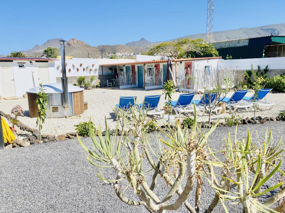 Bernegal Maday Hot Tub Climatizado Piscina Y Jardin * Buzanada