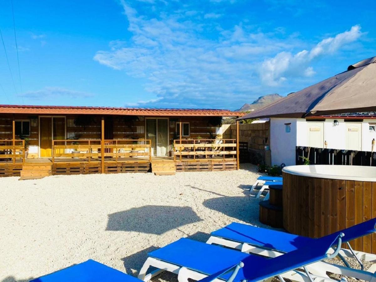 Bernegal Maday Hot Tub Climatizado Piscina Y Jardin Hébergement de vacances