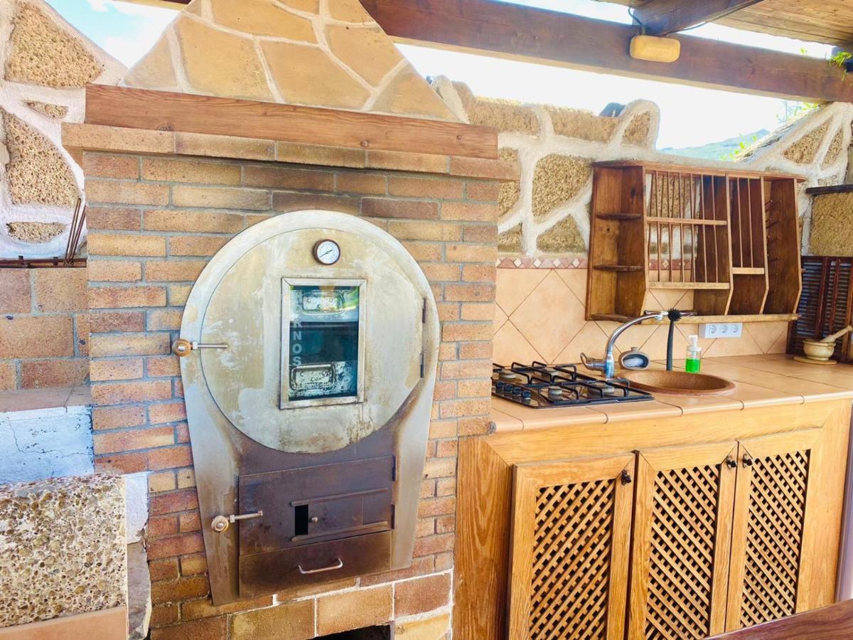 Holiday home Nashira Hot Tub Piscina Y Jardin Buzanada