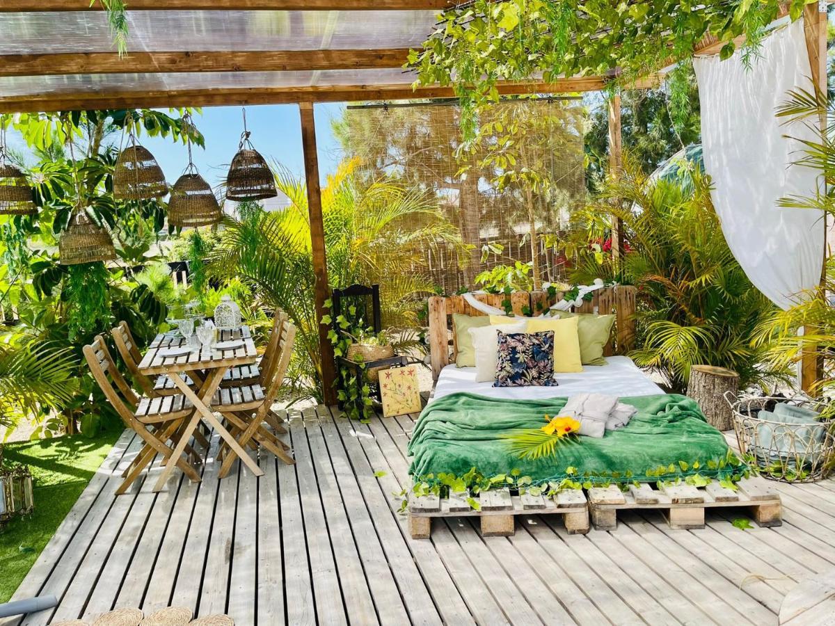 Laurisilva Sauna Y Piscina Hébergement de vacances Buzanada