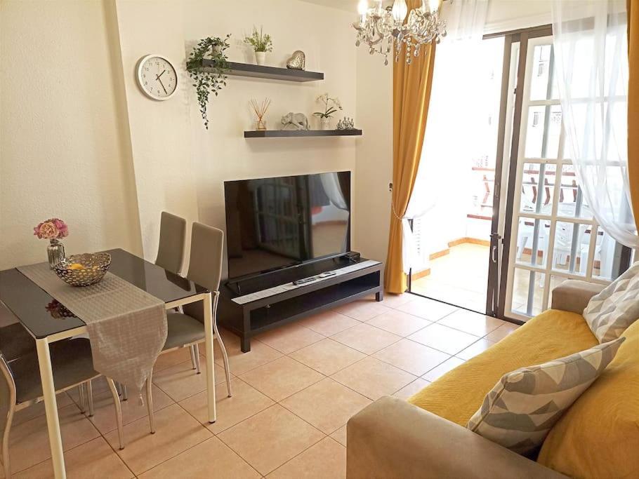 Diamantes Home, Cristianos, Heated Pool & Aircon Arona (Tenerife)