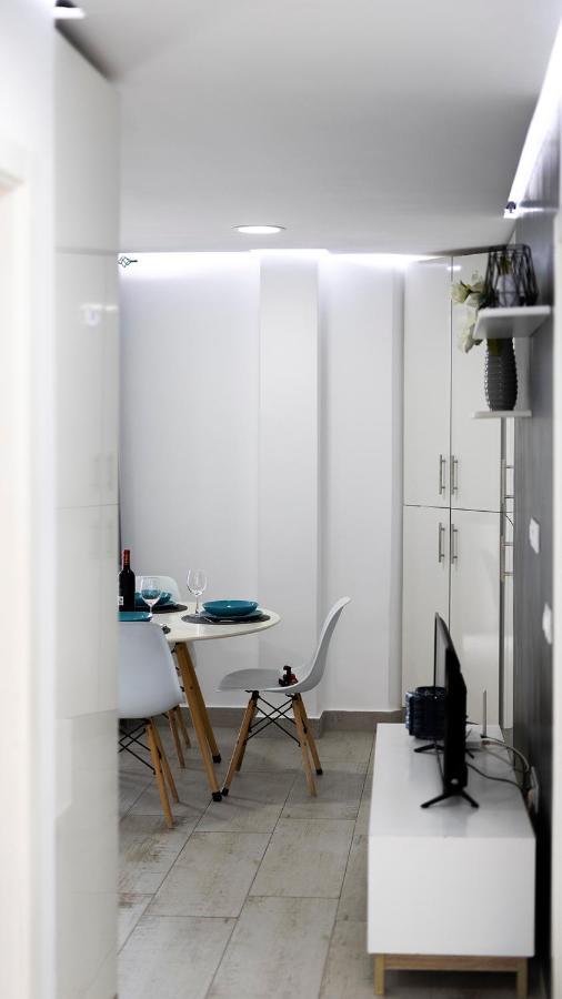 Luxury Summerland Cristianos Ac Apartment